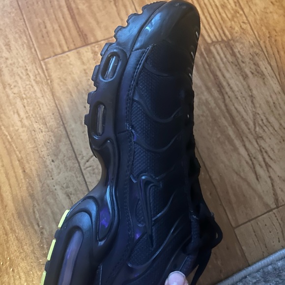 Comme neuf aucun défaut et ses une vrais - Picture 6 of 7